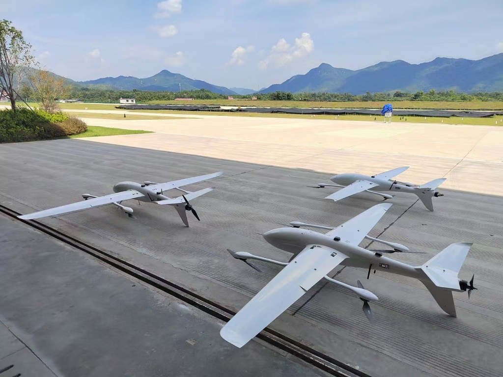 Long range vtol fixed-wing drone YF26E - official image 4